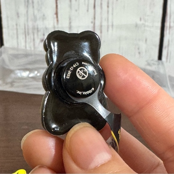 CROCS light up bear jibbitz limited edition - Picture 3 of 7